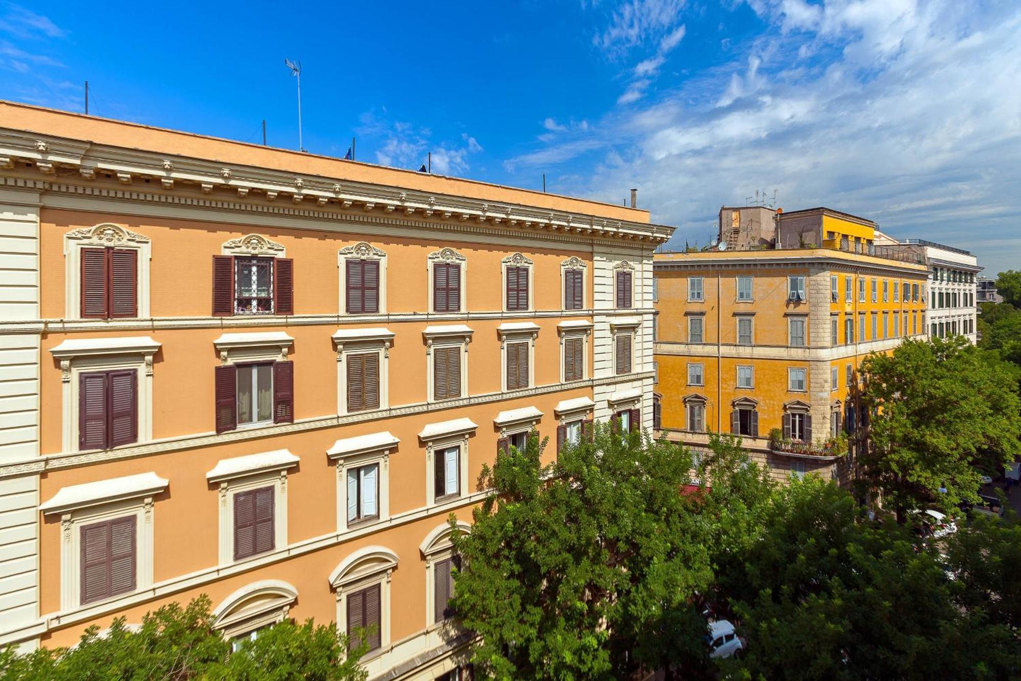 Le Meridien Visconti Rome Luaran gambar